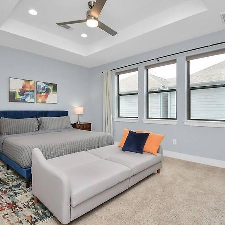 Skyline Views - Sleeps 10 Home Near Downtown Хьюстон Экстерьер фото