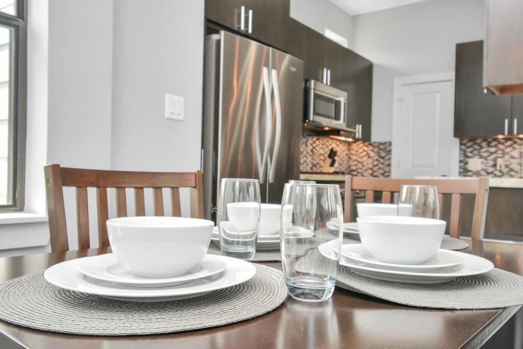 Skyline Views - Sleeps 10 Home Near Downtown Хьюстон Экстерьер фото