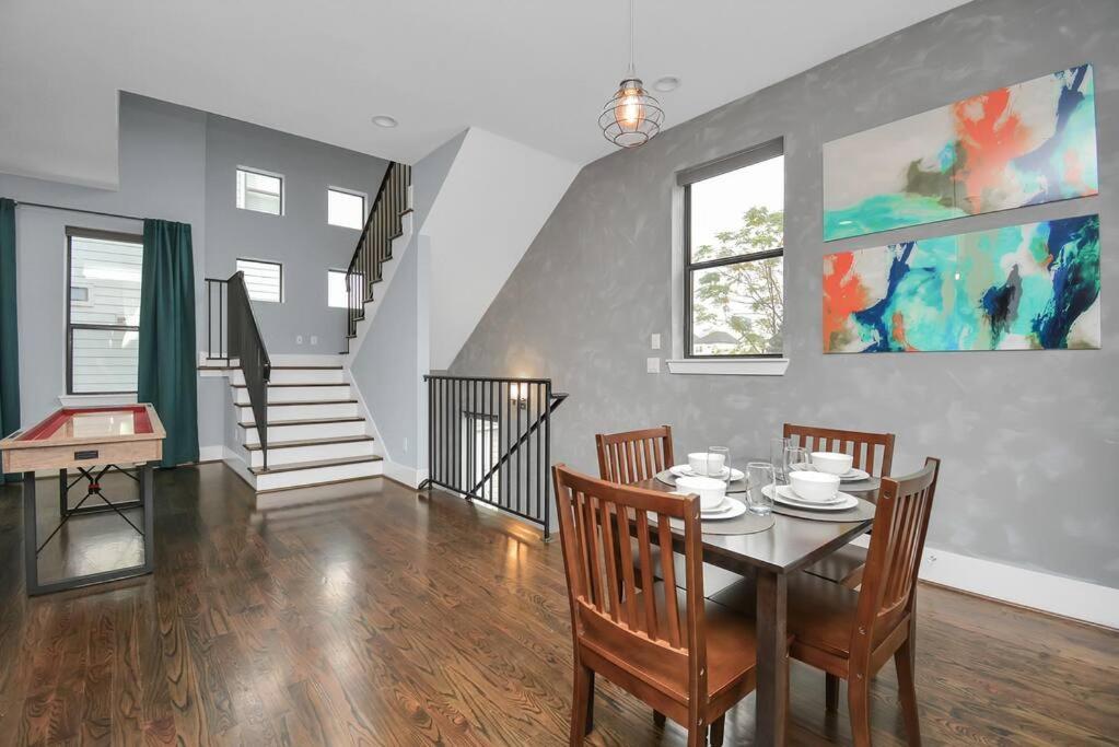 Skyline Views - Sleeps 10 Home Near Downtown Хьюстон Экстерьер фото